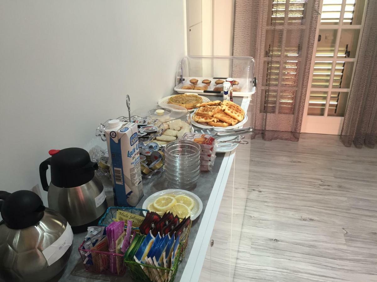 Mattandre Bed & Breakfast Monteroni di Lecce Bagian luar foto